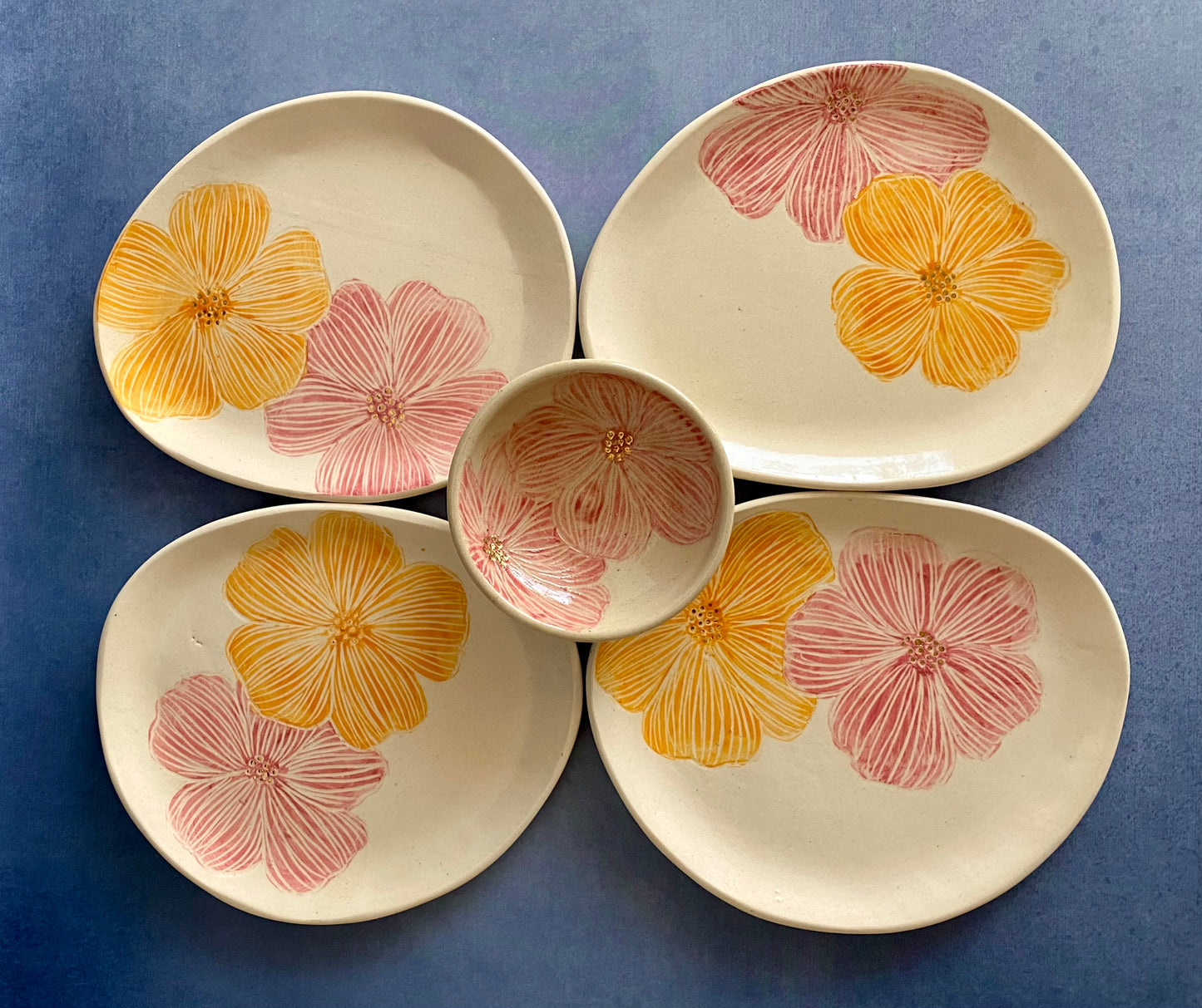 Summer Rose Platter Set